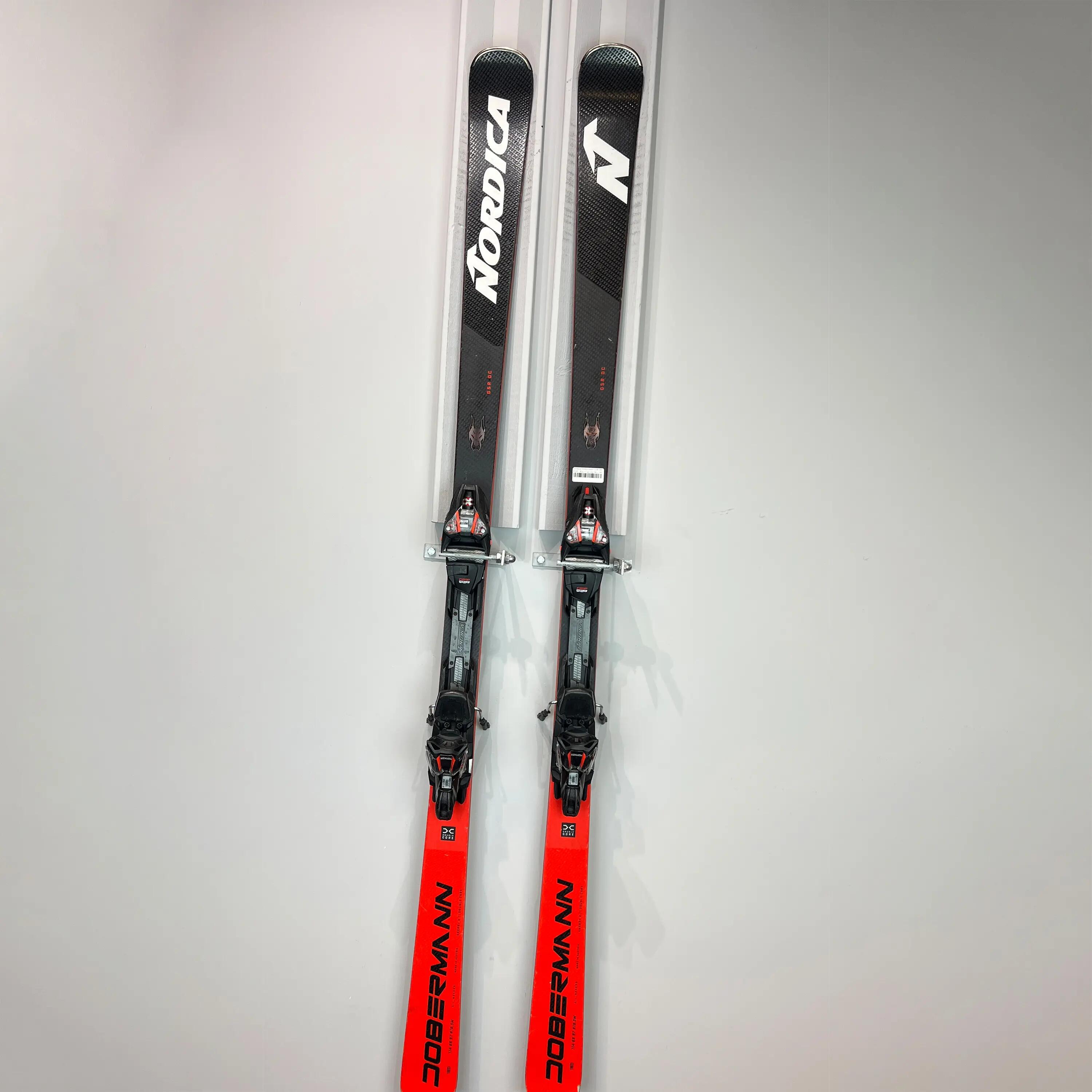 Tweedehands - Ski's Nordica Dobermann GSR DC FDT - Race Carving Ski-180 5/6