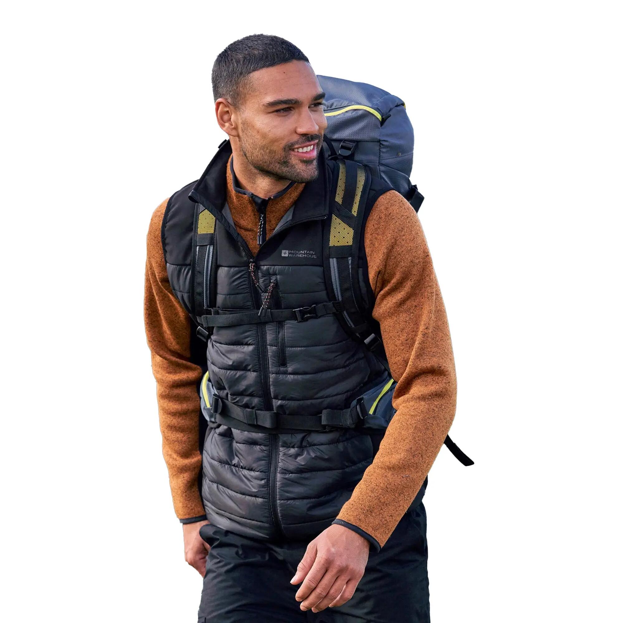 MOUNTAIN WAREHOUSE picture