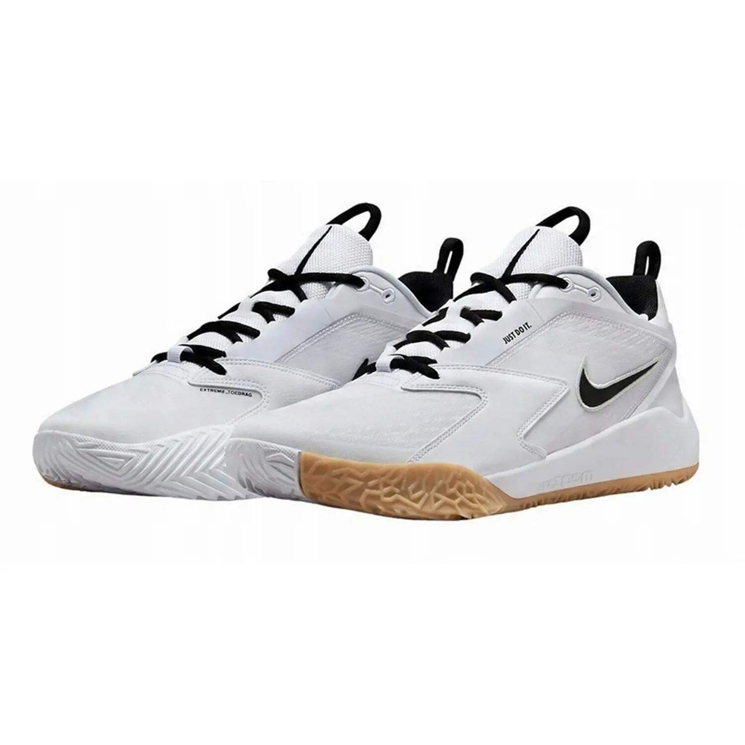 NIKE picture