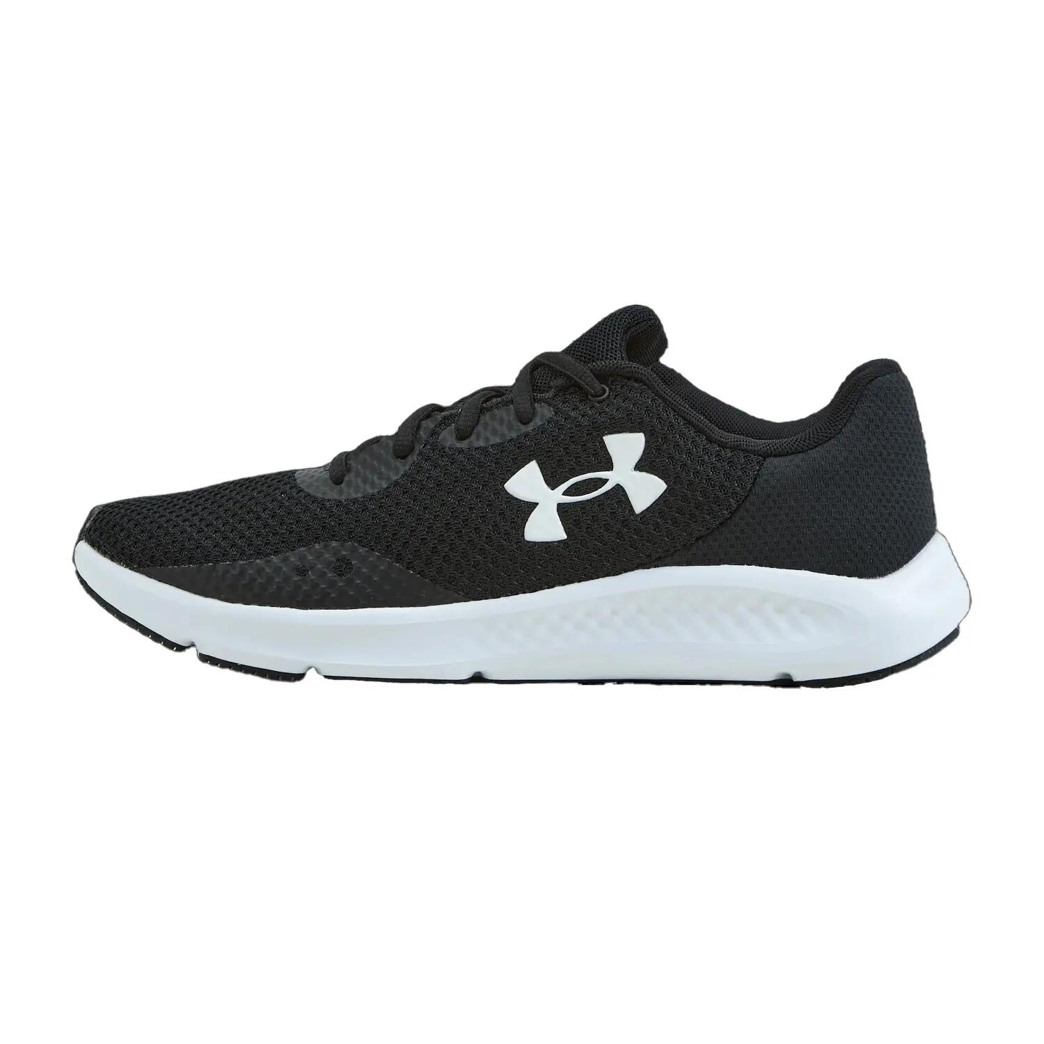 UNDER ARMOUR picture