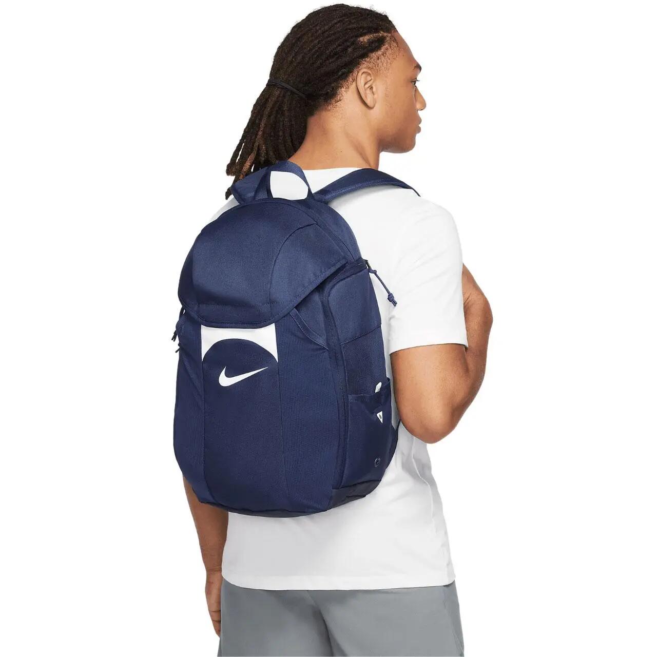 NIKE picture