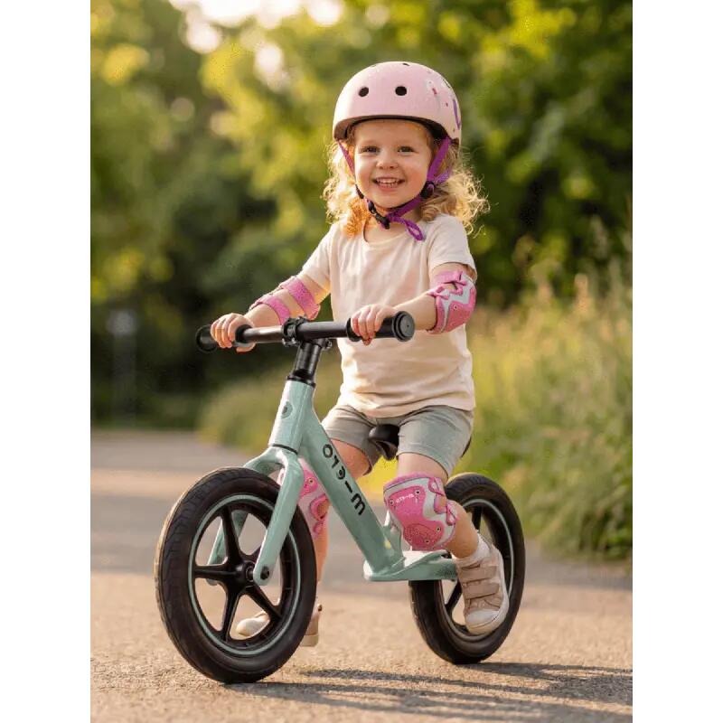 Micro Balance Bike Ultra 2/6