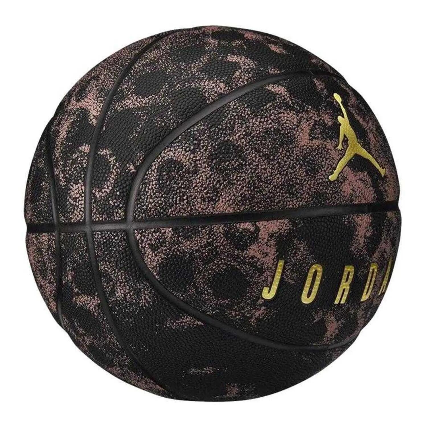 Pallacanestro Nike Jordan Ultimate Nero 7 2/4