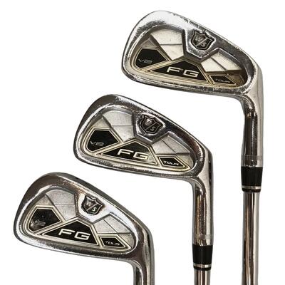 Wilson staff fg tour v2 ijzerset / 4-pw / flex regular / staal