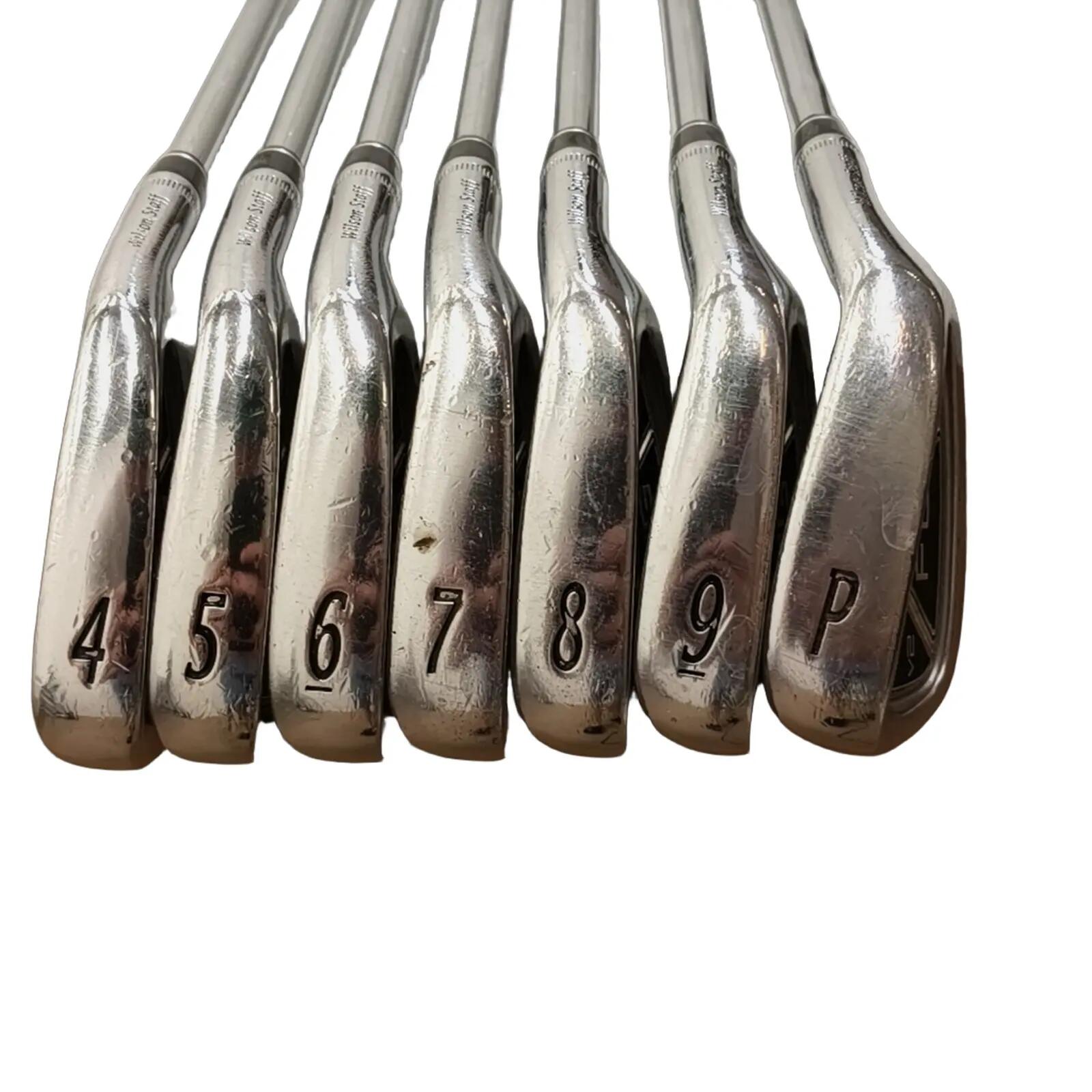 Wilson Staff FG Tour V2 IJzerset / 4-PW / Flex Regular / Staal 2/7