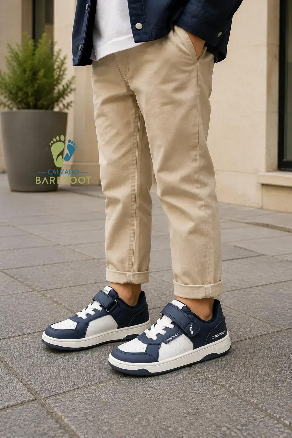 Blanditos Zapatillas Ulises Marino - Talla 31 2/7