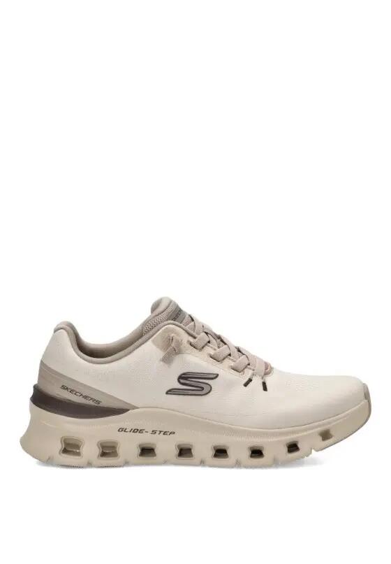 SKECHERS picture