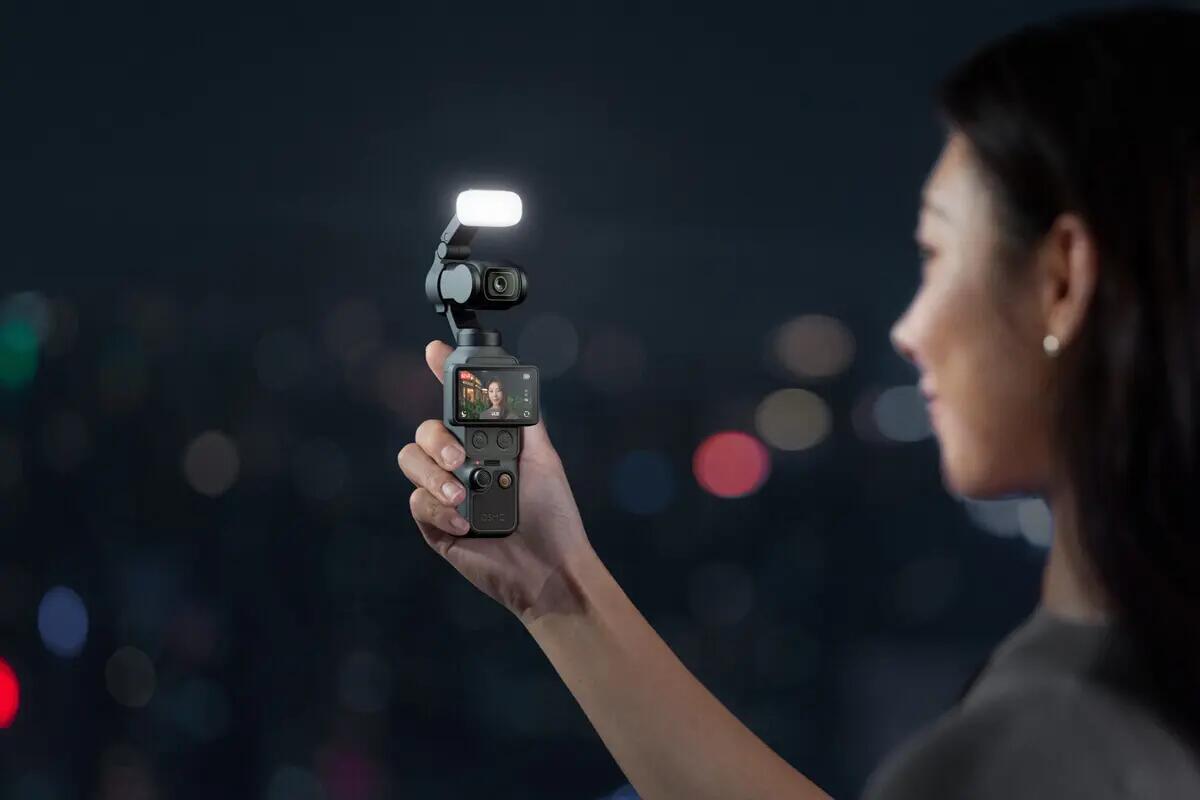 DJI Osmo Pocket 4 Fill Light for Enhanced Low-Light Content 5/5