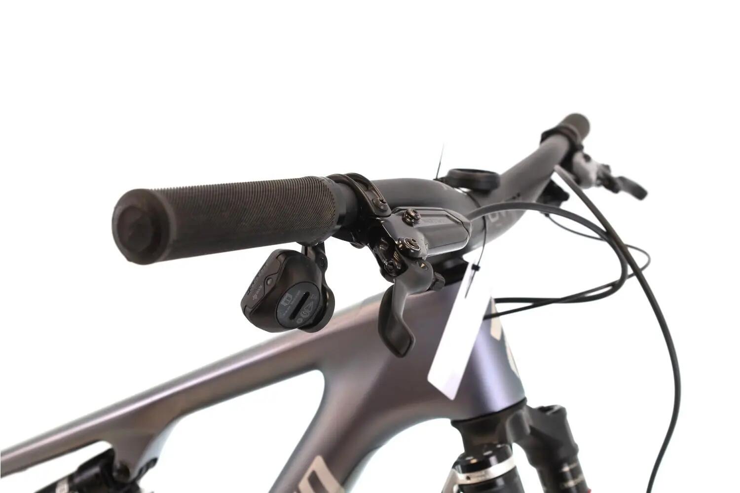 MTB ricondizionata ·  Epic 8 Pro AXS · Ottimo stato 6/8