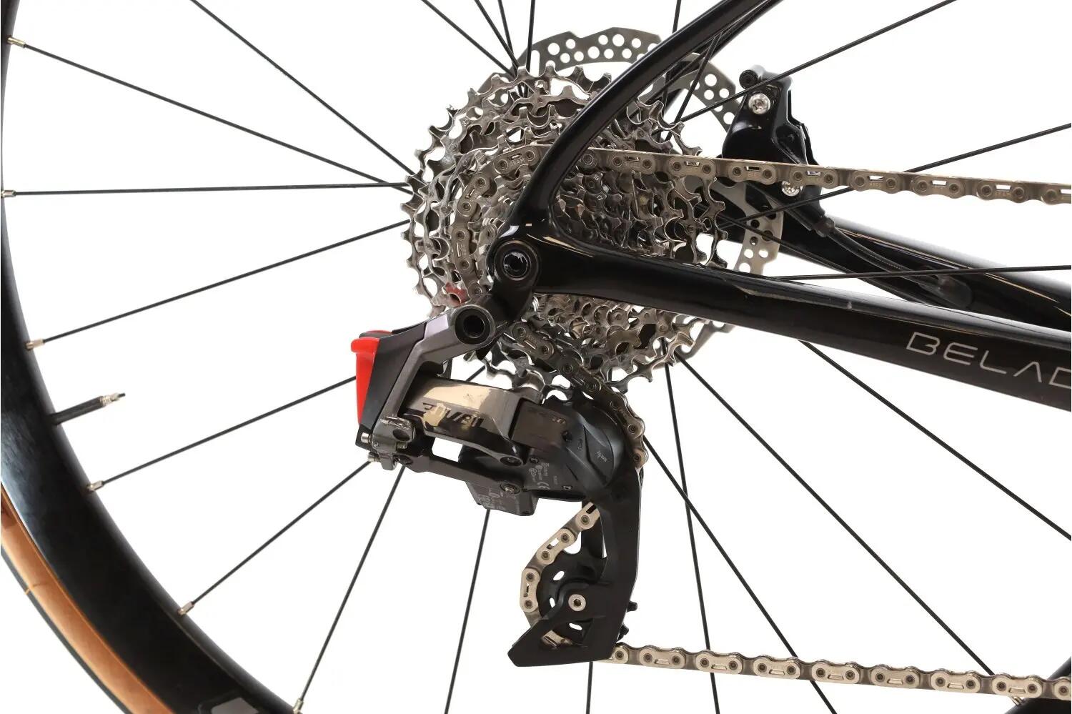 Bici strada ricondizionata ·  Belador AXS 12V · Ottimo stato 3/8