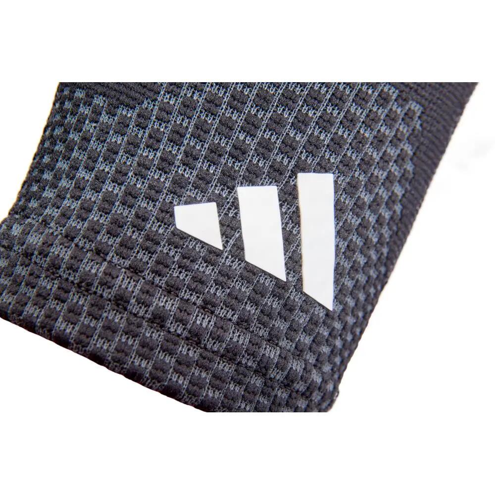 Opaska stabilizująca na łokieć adidas - Essential Elbow Support 6/7