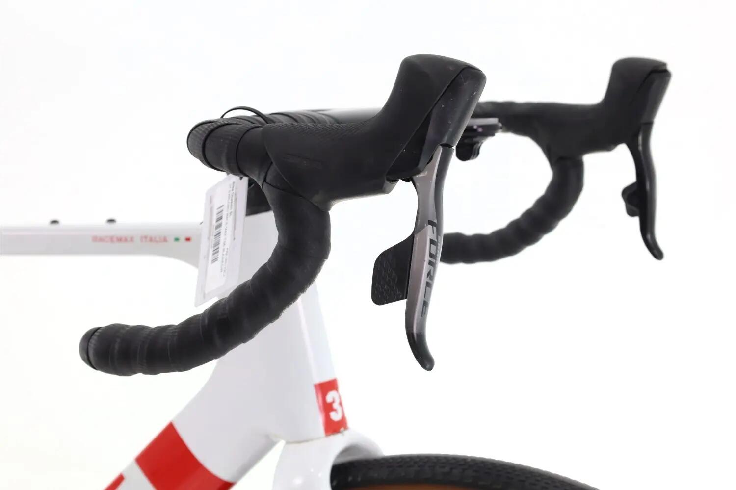 3T Exploro Racemax Italia AXS 12V 6/8