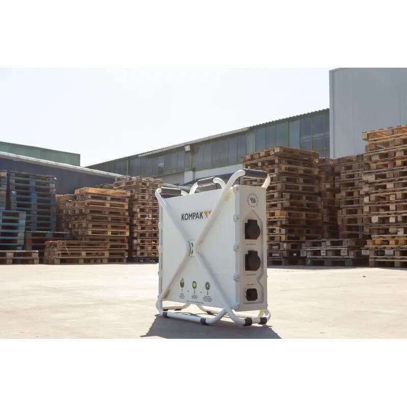 KPG3600 Estación de energía portátil KOMPAK 3600W 5/7