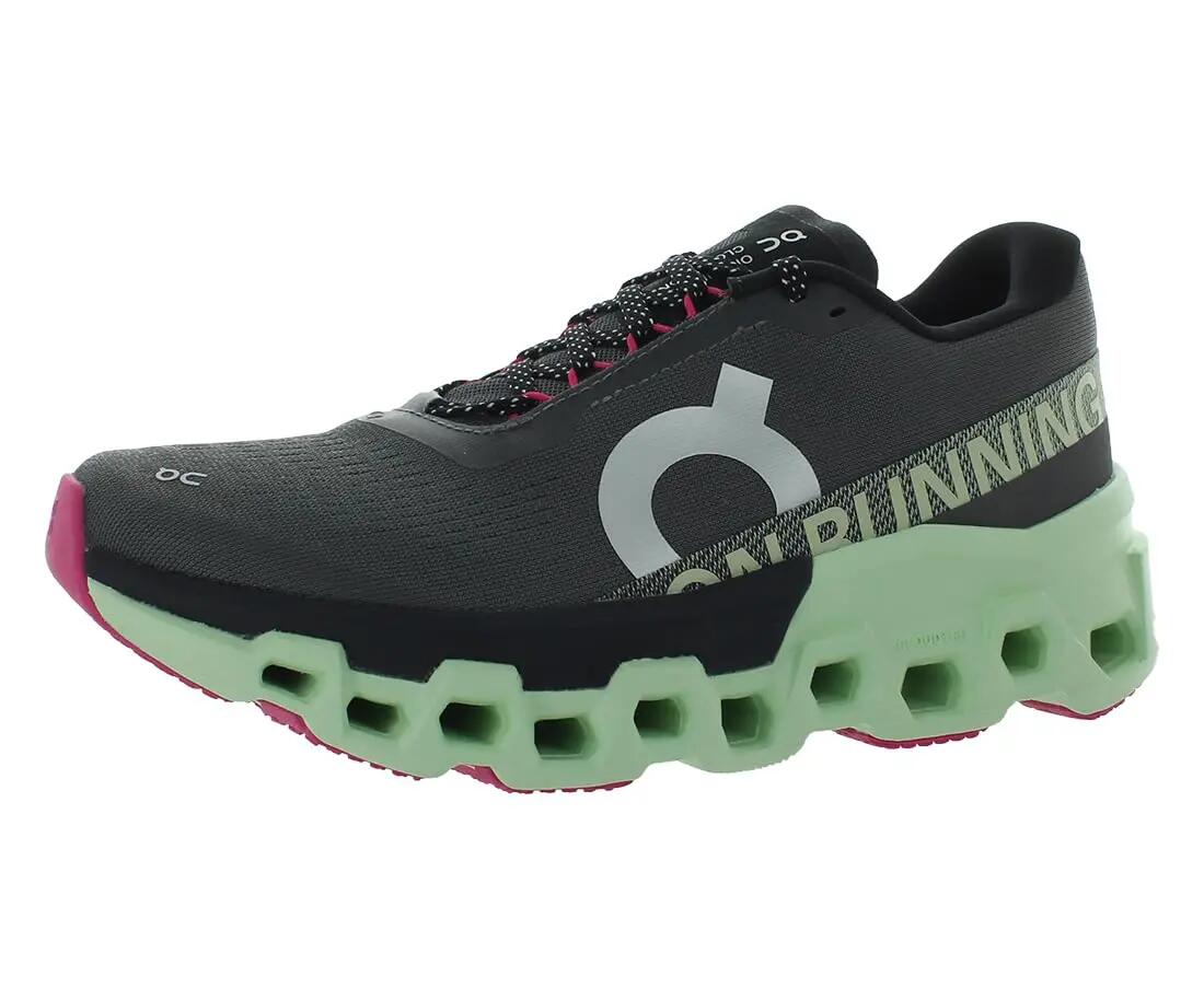 SAUCONY picture