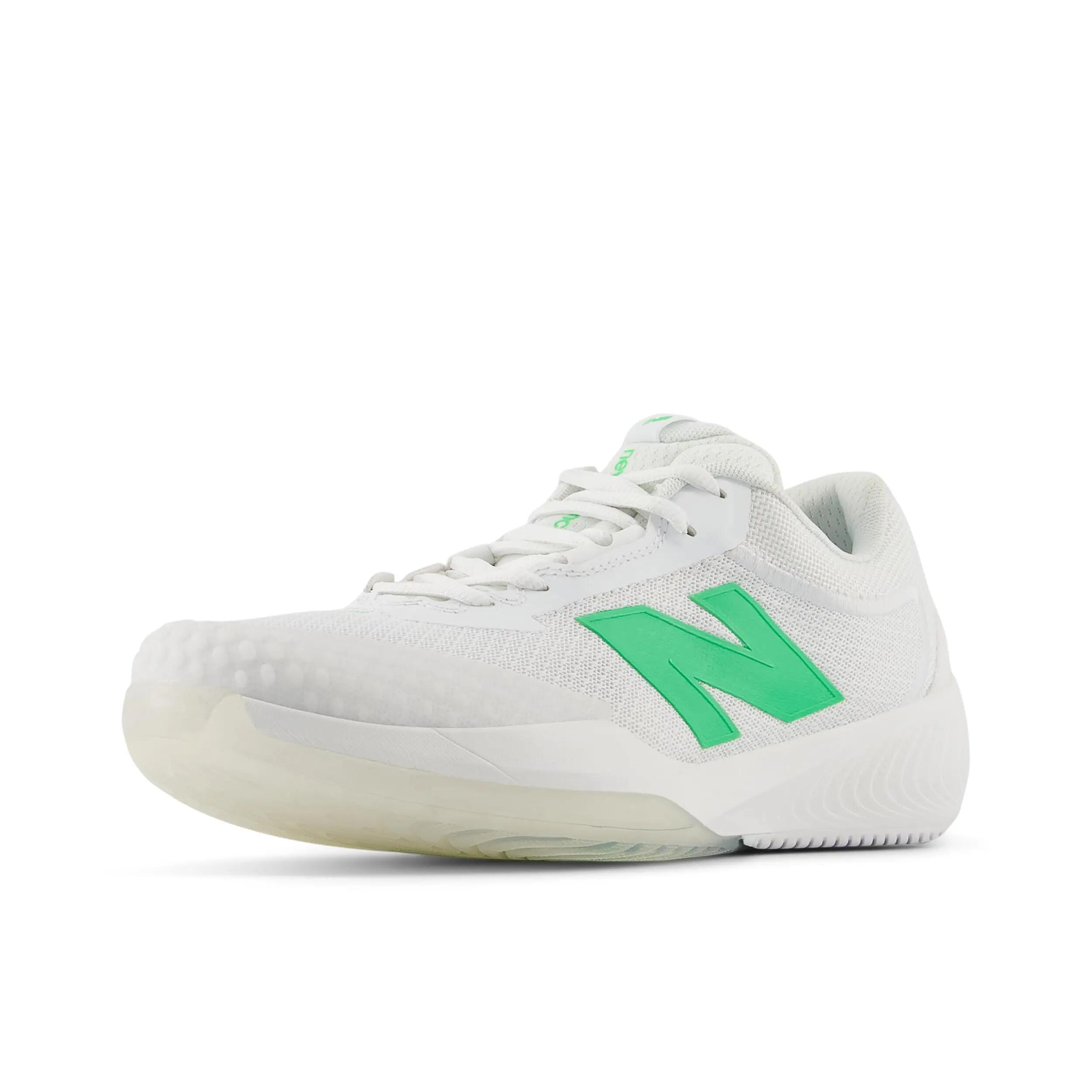NEW BALANCE picture