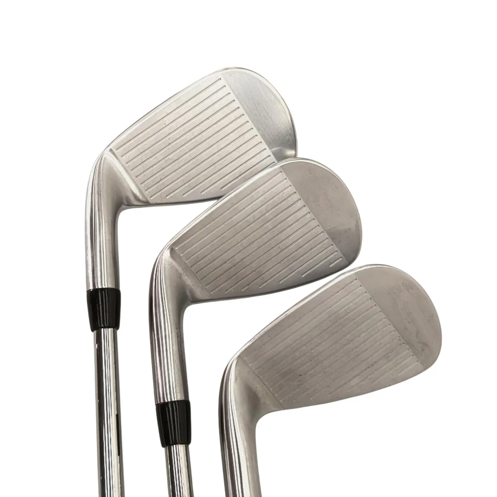 Titleist T250 IJzerset / 5-PW / Flex Regular / Staal 7/7