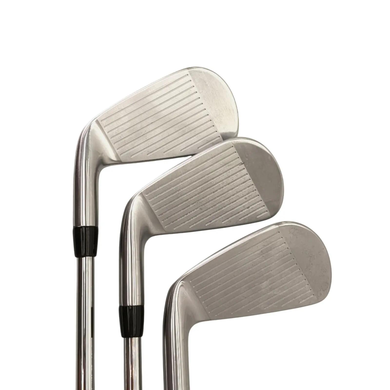 Titleist T250 IJzerset / 5-PW / Flex Regular / Staal 6/7