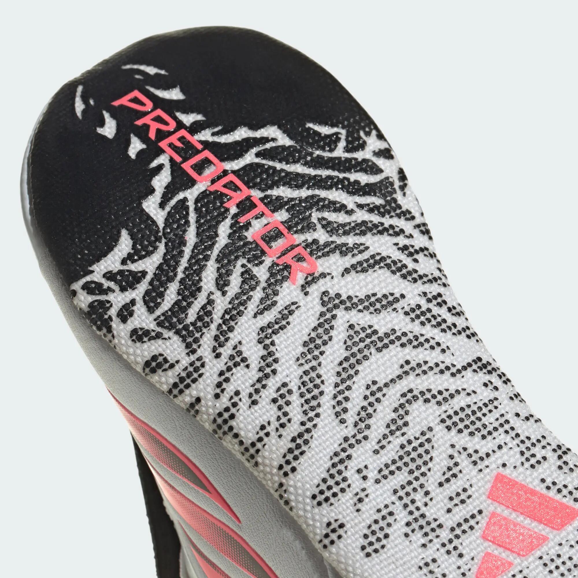 CHAUSSURE PREDATOR CRIB 6/8
