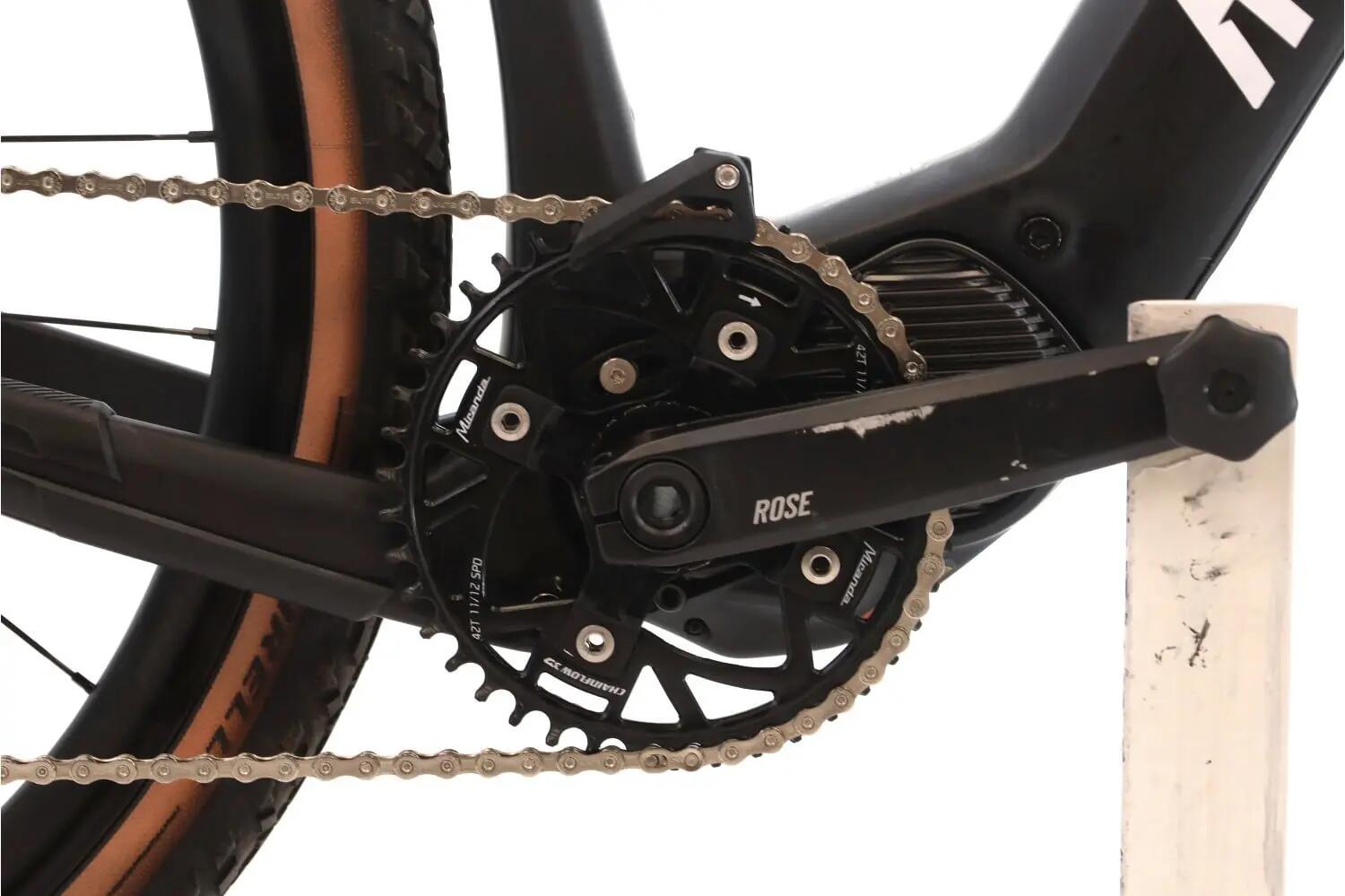 Gravel ricondizionata · Rose Backroad+ Di2 11V · Ottimo stato 4/8