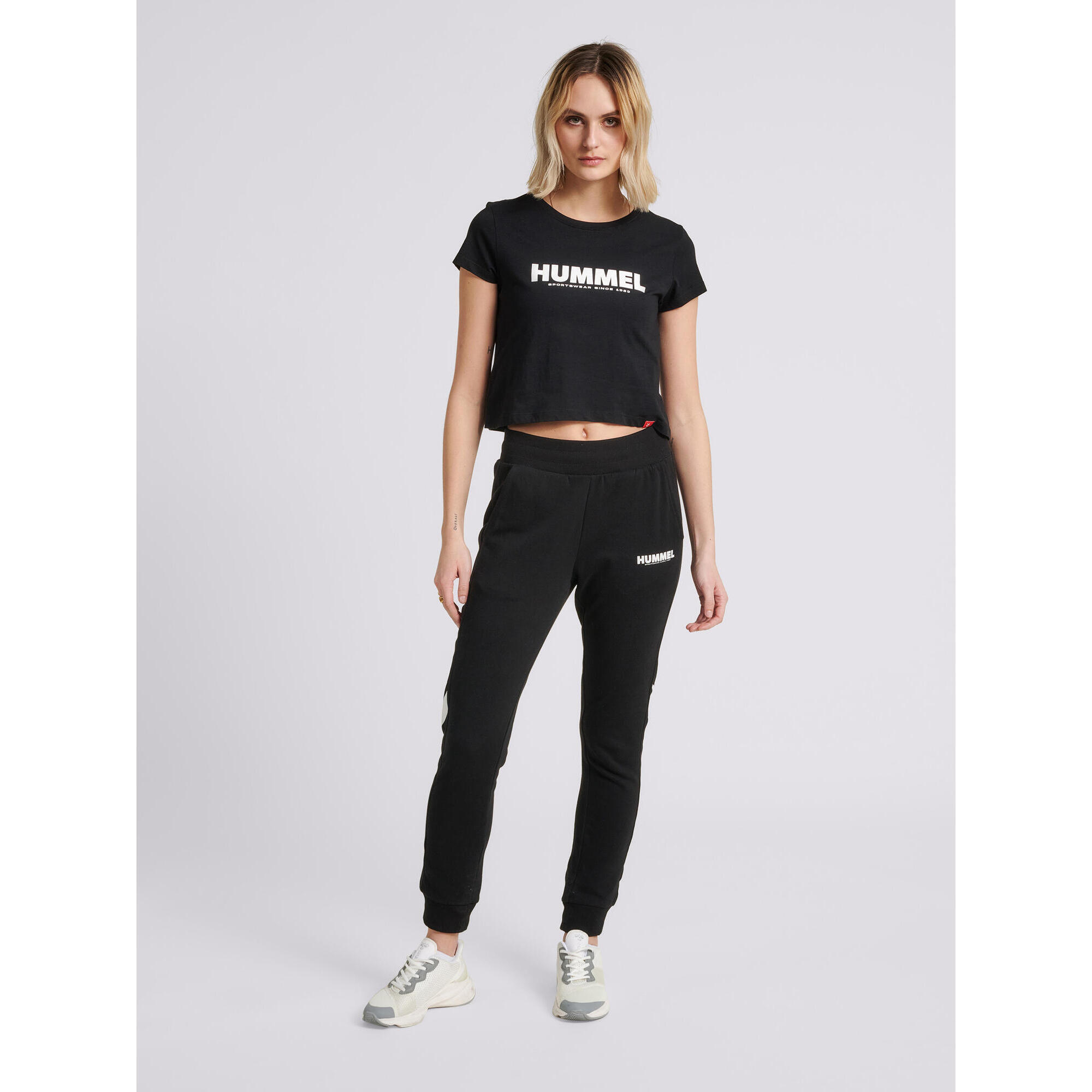 Hummel - Enfiler T-shirt Hmllegacy Femme Hummel - Maillot Manches Courtes - Noir - 40 M - Decathlon