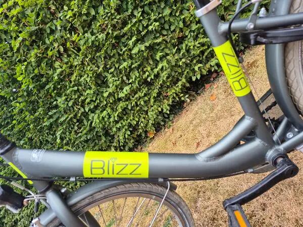Tussen Particulieren - Meisjesfiets BLIZZ 2/7