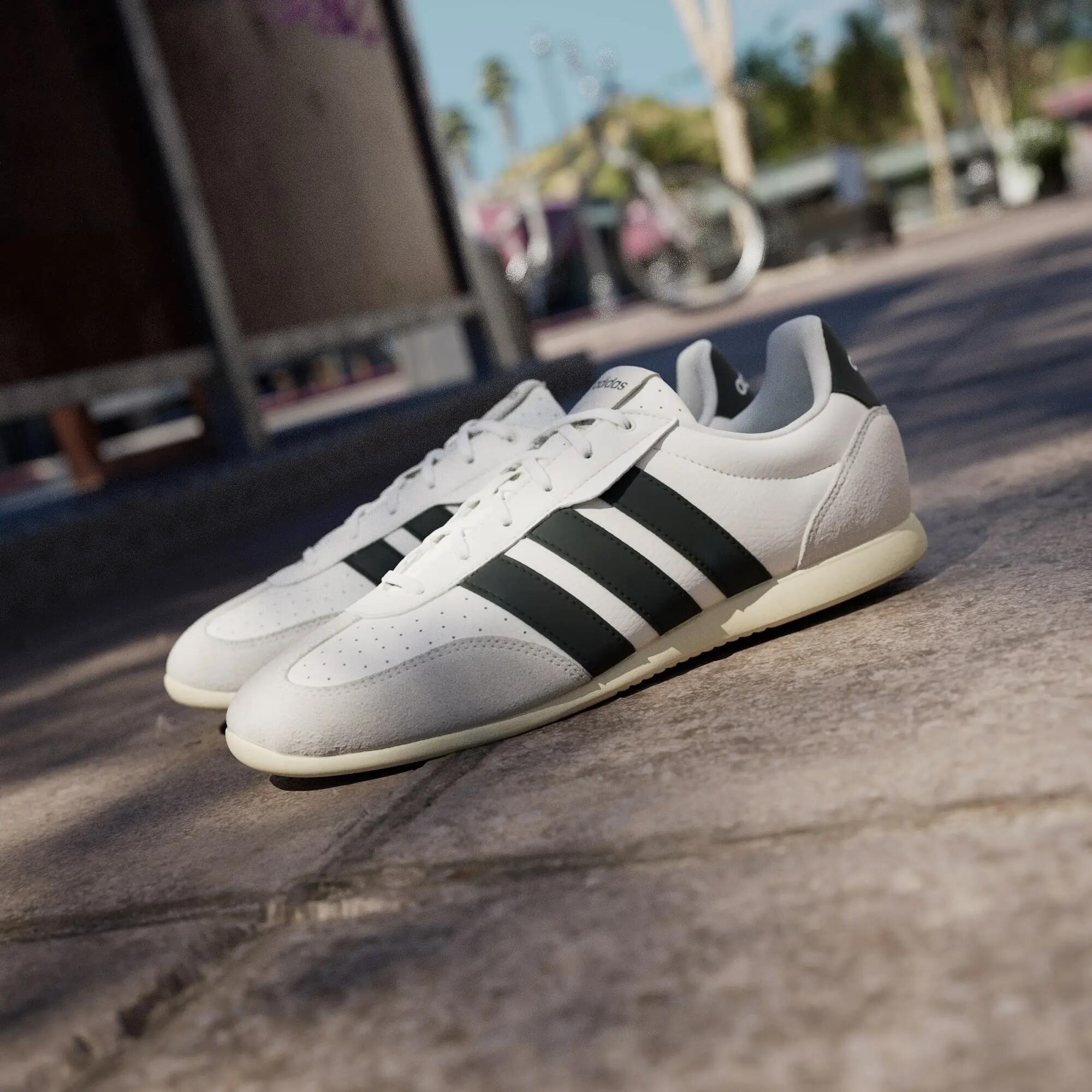 Adidas BARREDA LO Men Sportswear Shoes White -  5