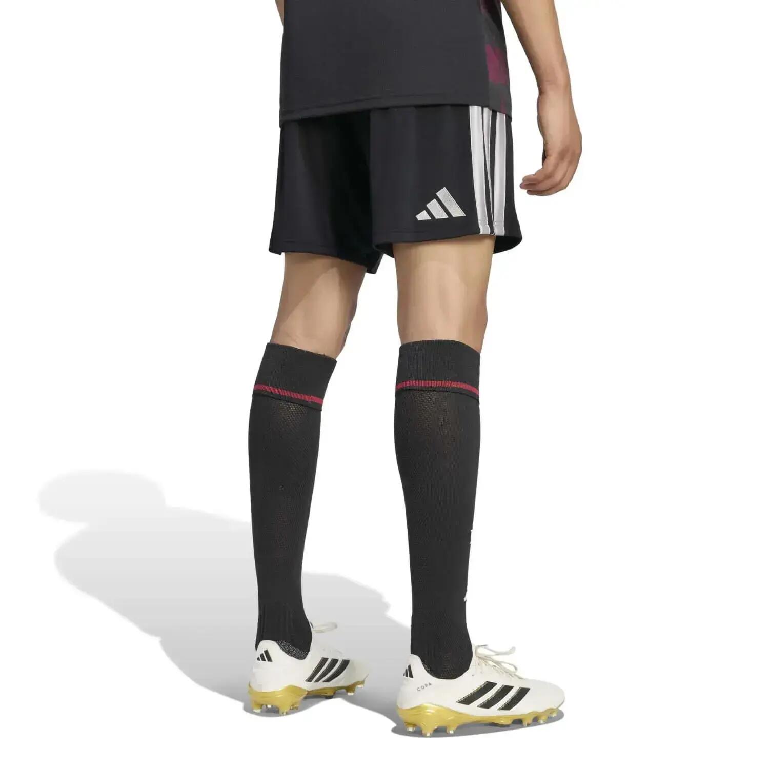 Short Liverpool FC 2026/27 3/7