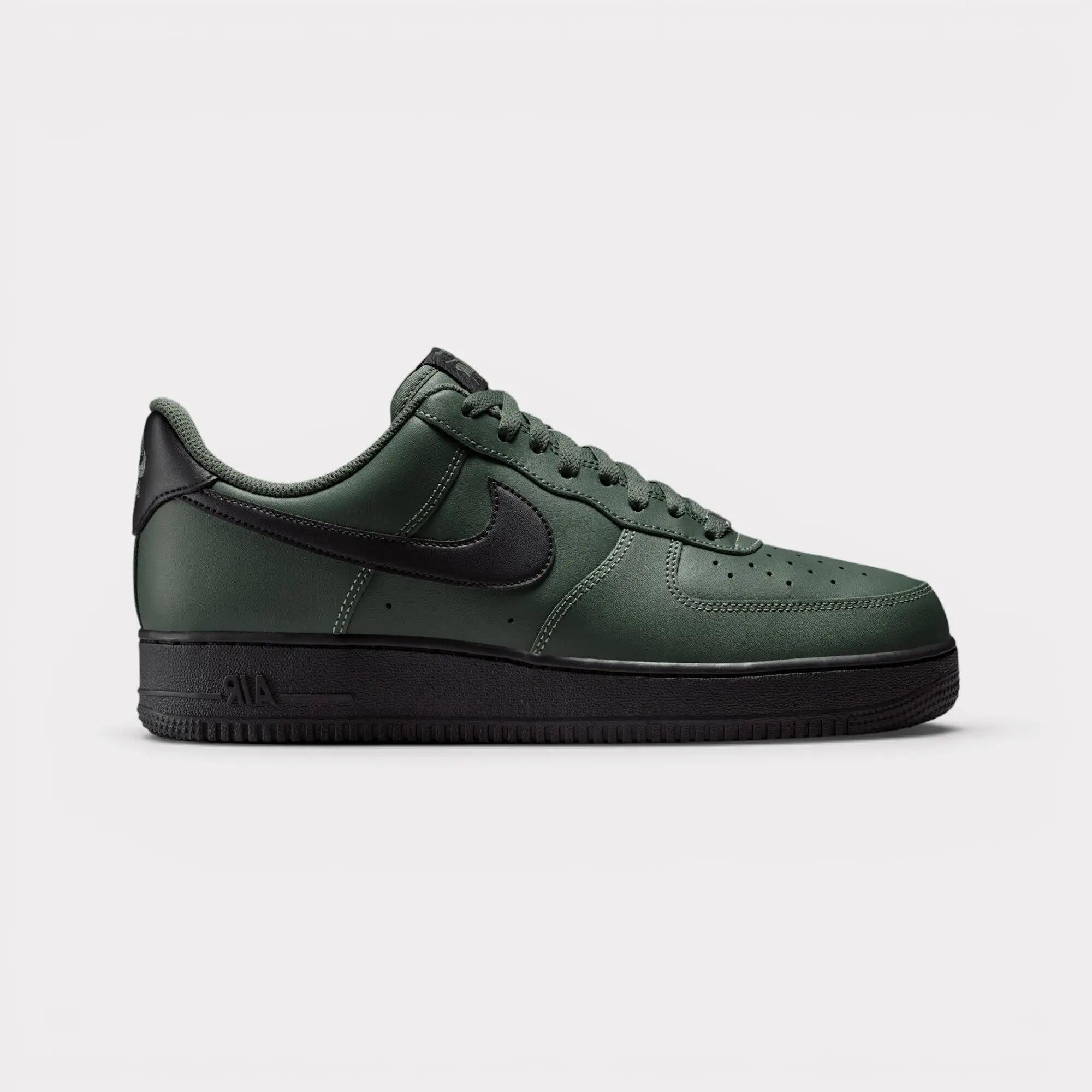 NIKE picture