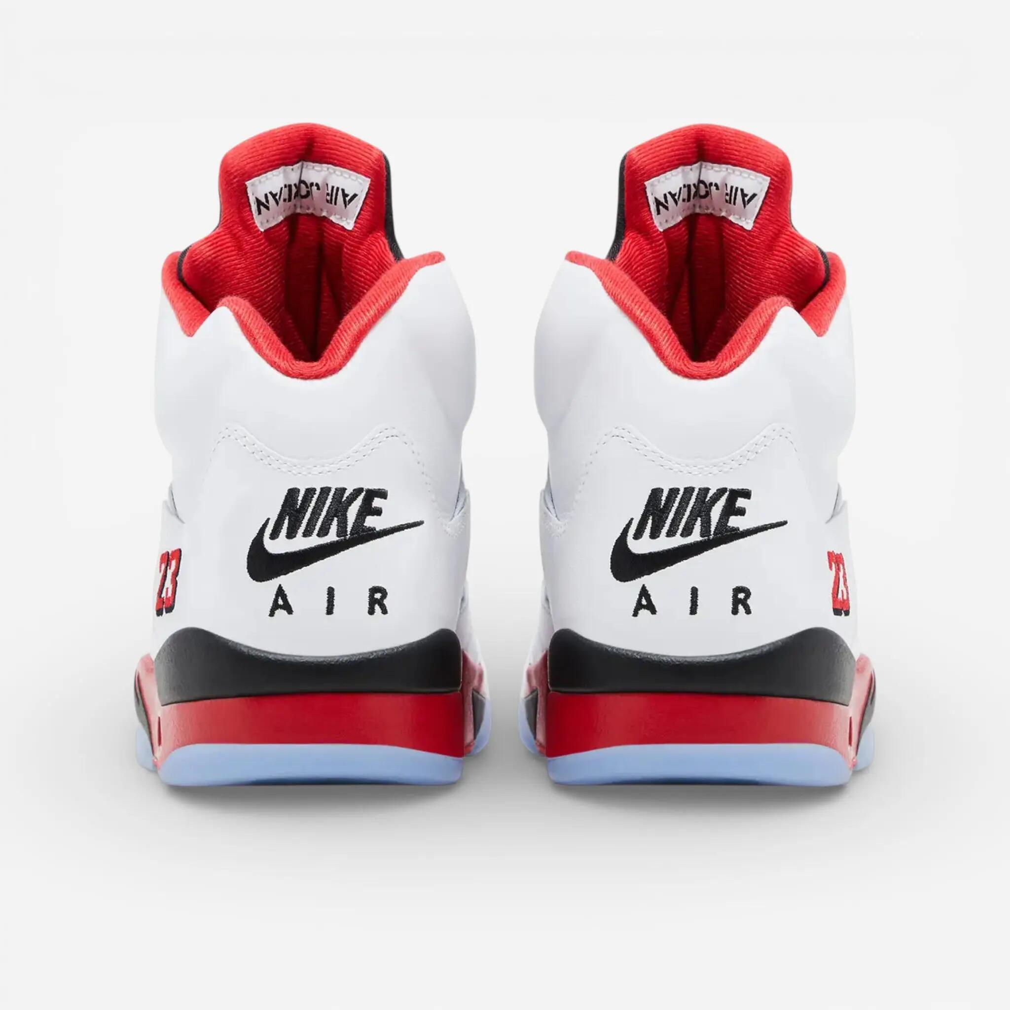 Jordan 5 Retro Fire Red Black Tongue (2025) 3/3