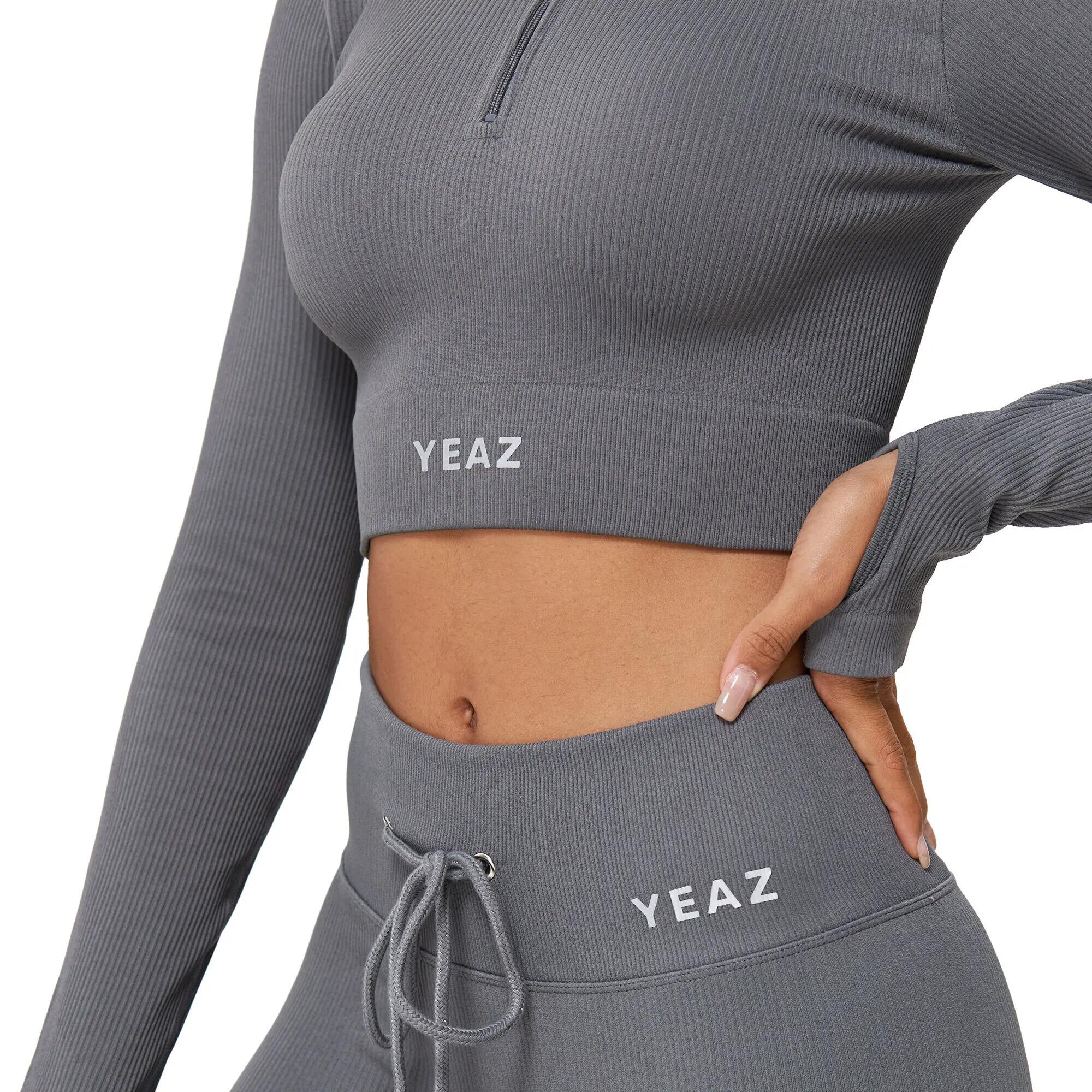 YEAZ Top RUNWAY 6/7