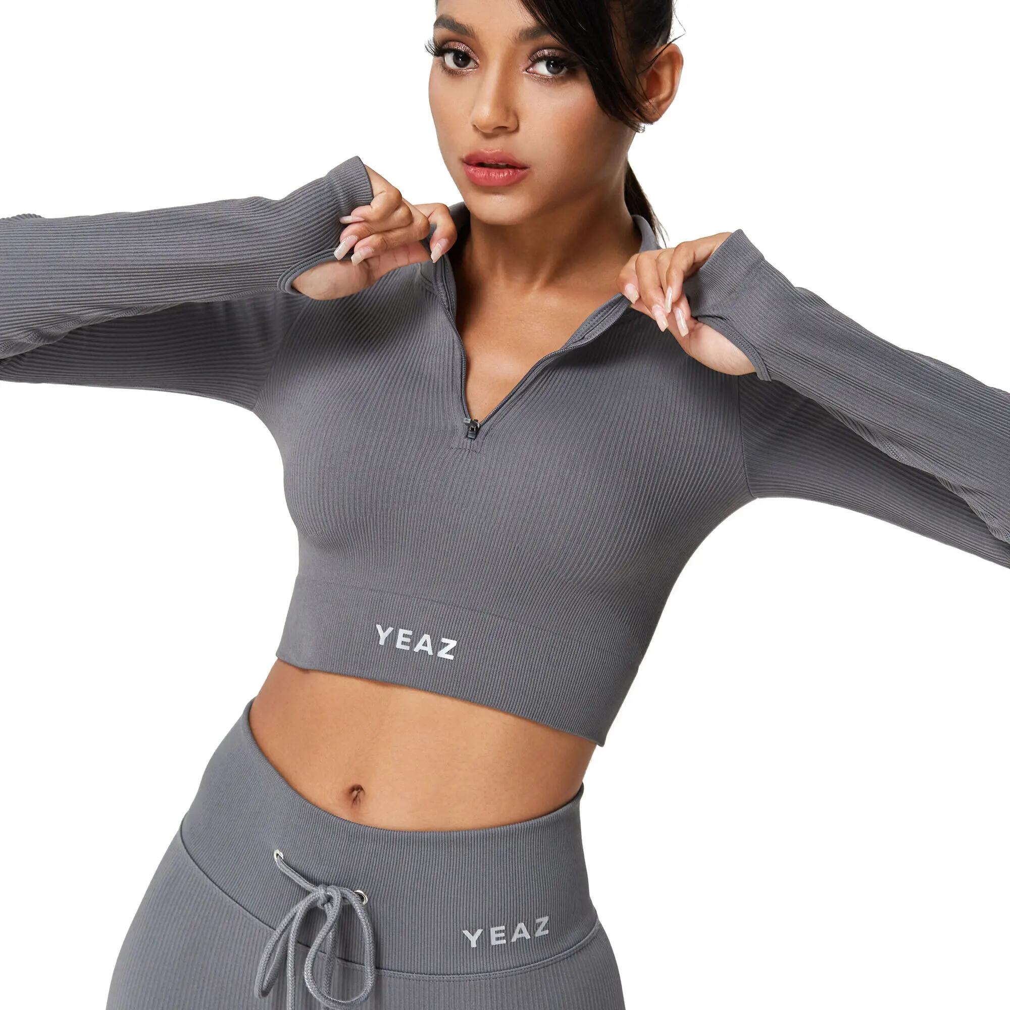 YEAZ Top RUNWAY 4/7