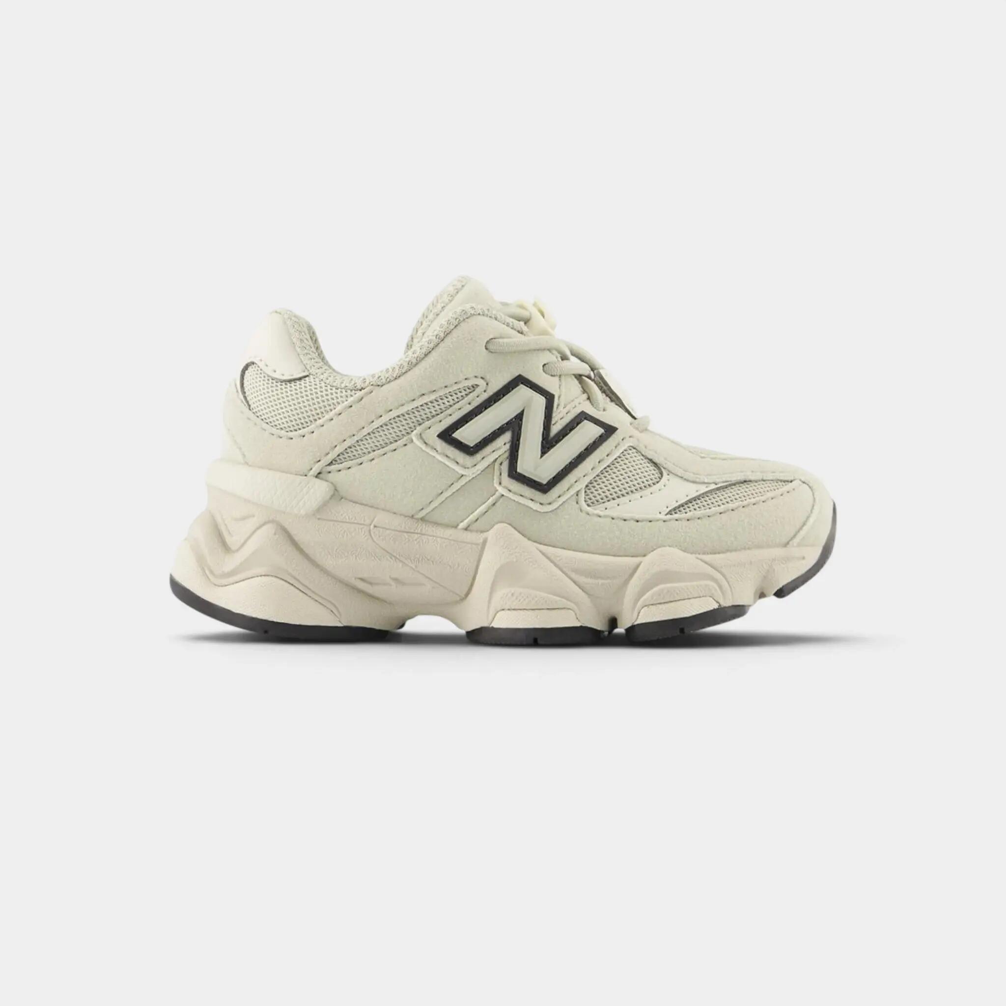 NEW BALANCE picture