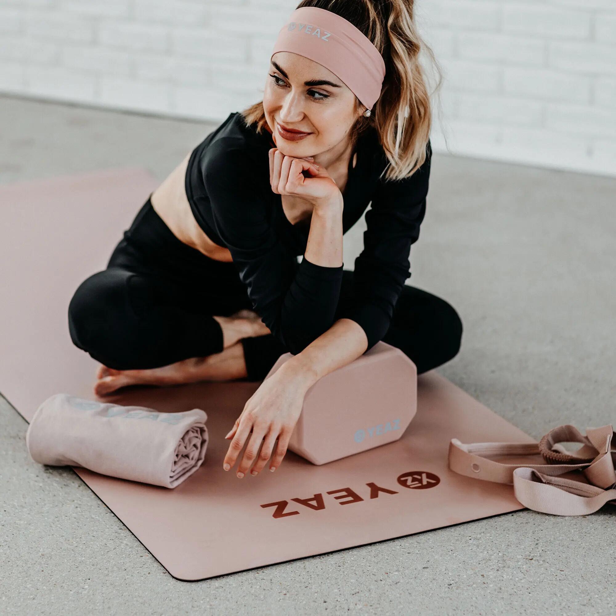 YEAZ Conjunto - Toalha & Tapete de Yoga CARESS 4/9