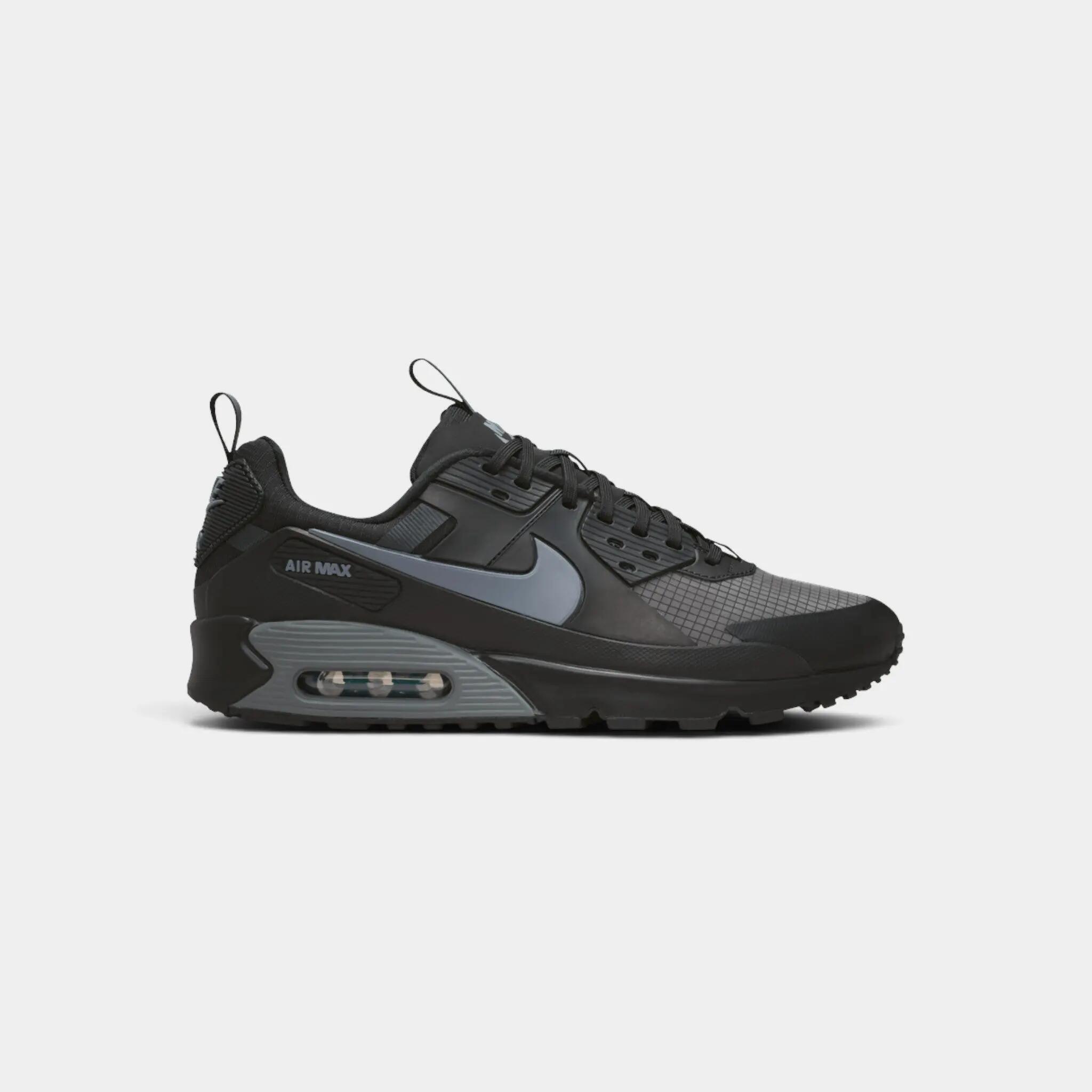 NIKE picture
