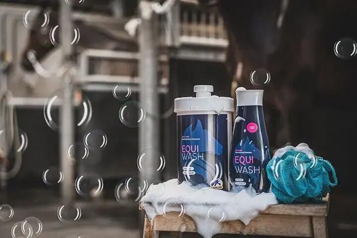 Cavalor Equi Wash Met Pomp Kleurloos - 2/6