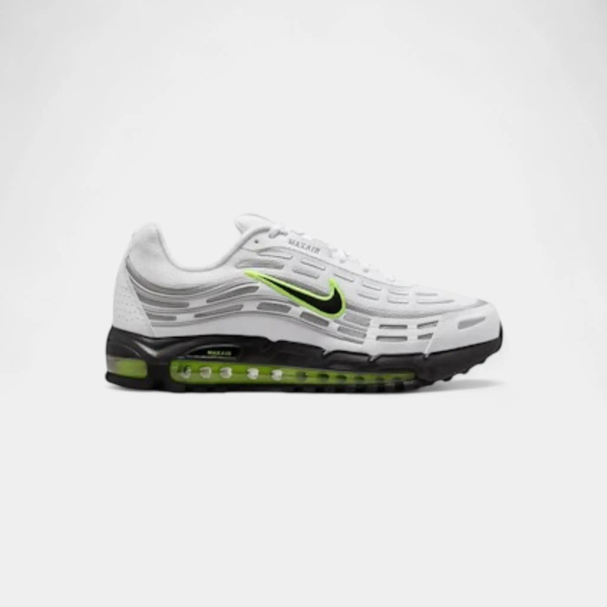 NIKE picture