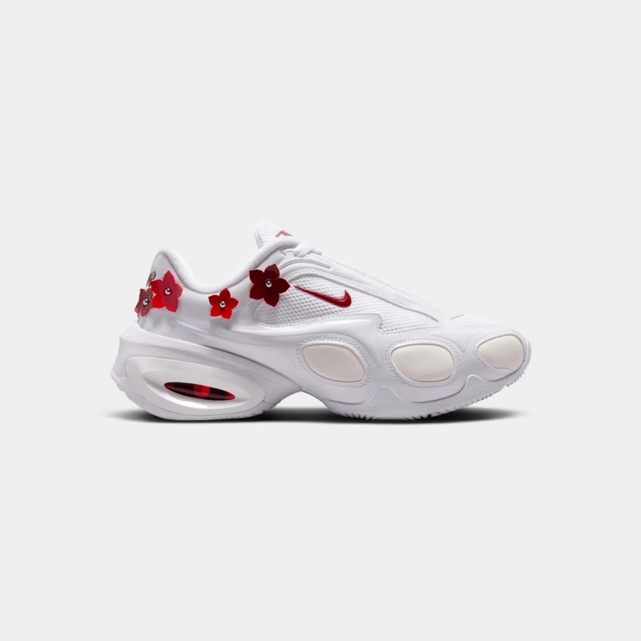 NIKE picture