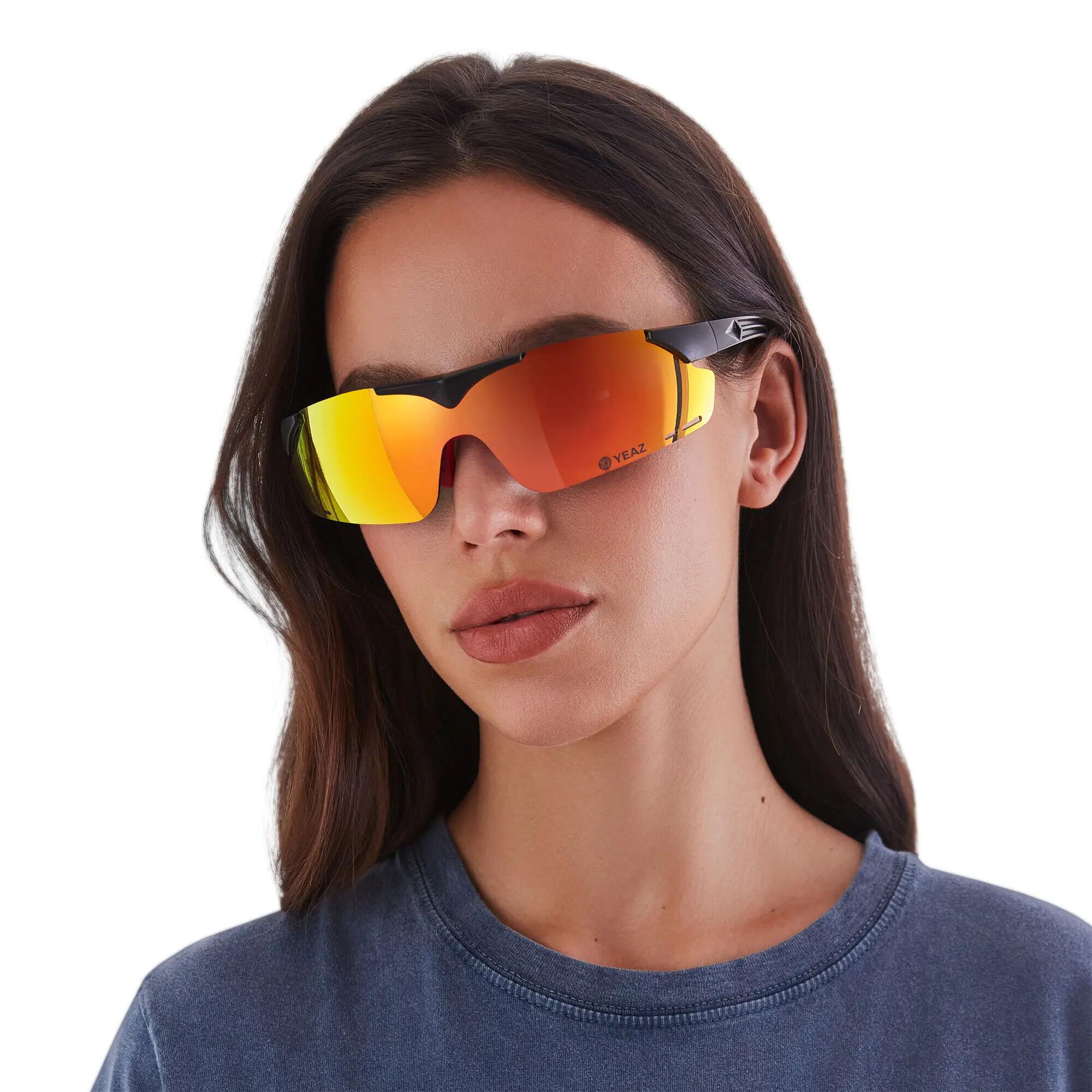 YEAZ Set di occhiali da sole sportivi Magnet Nero opaco / Rosso pieno Revo SUNUP 3/6