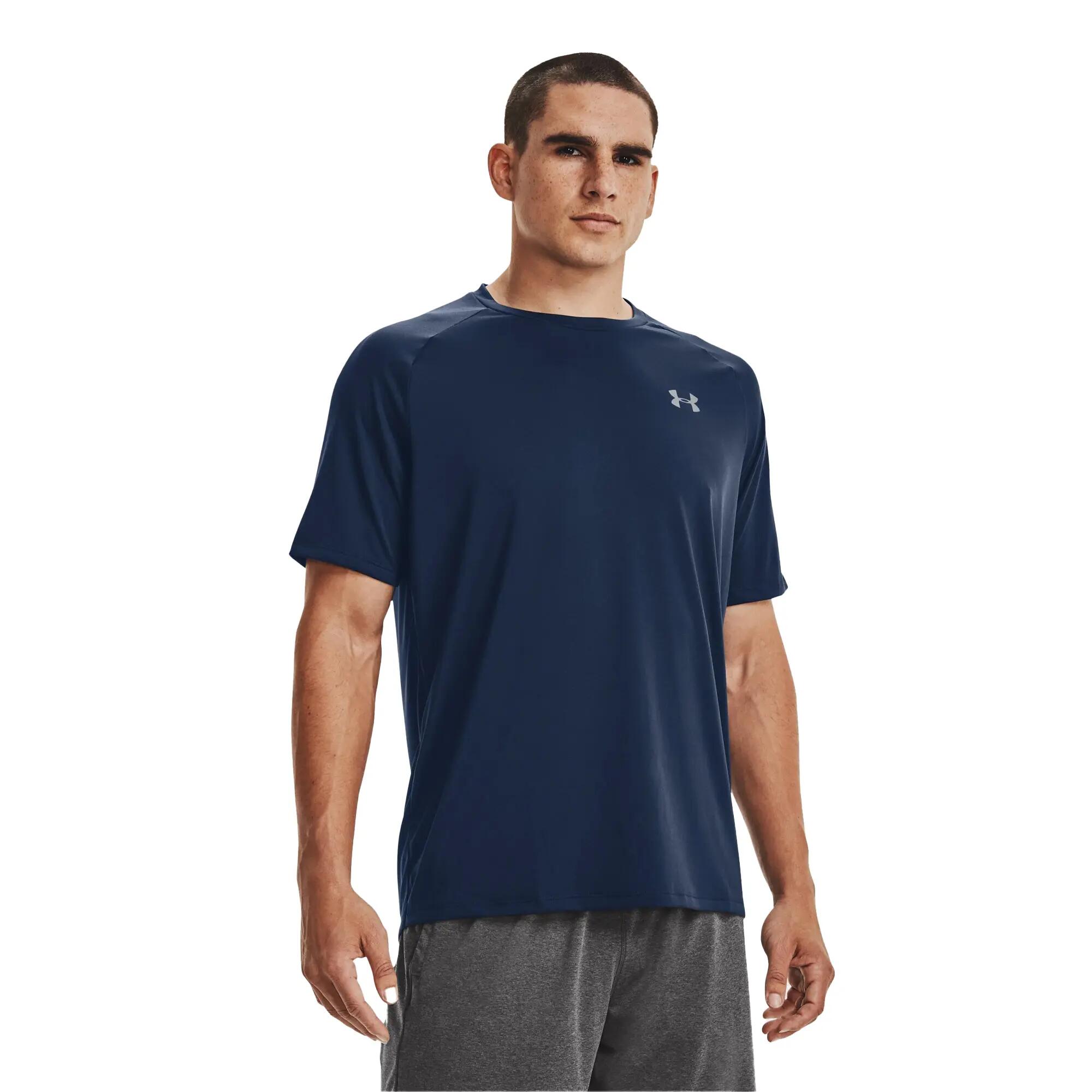 UNDER ARMOUR picture