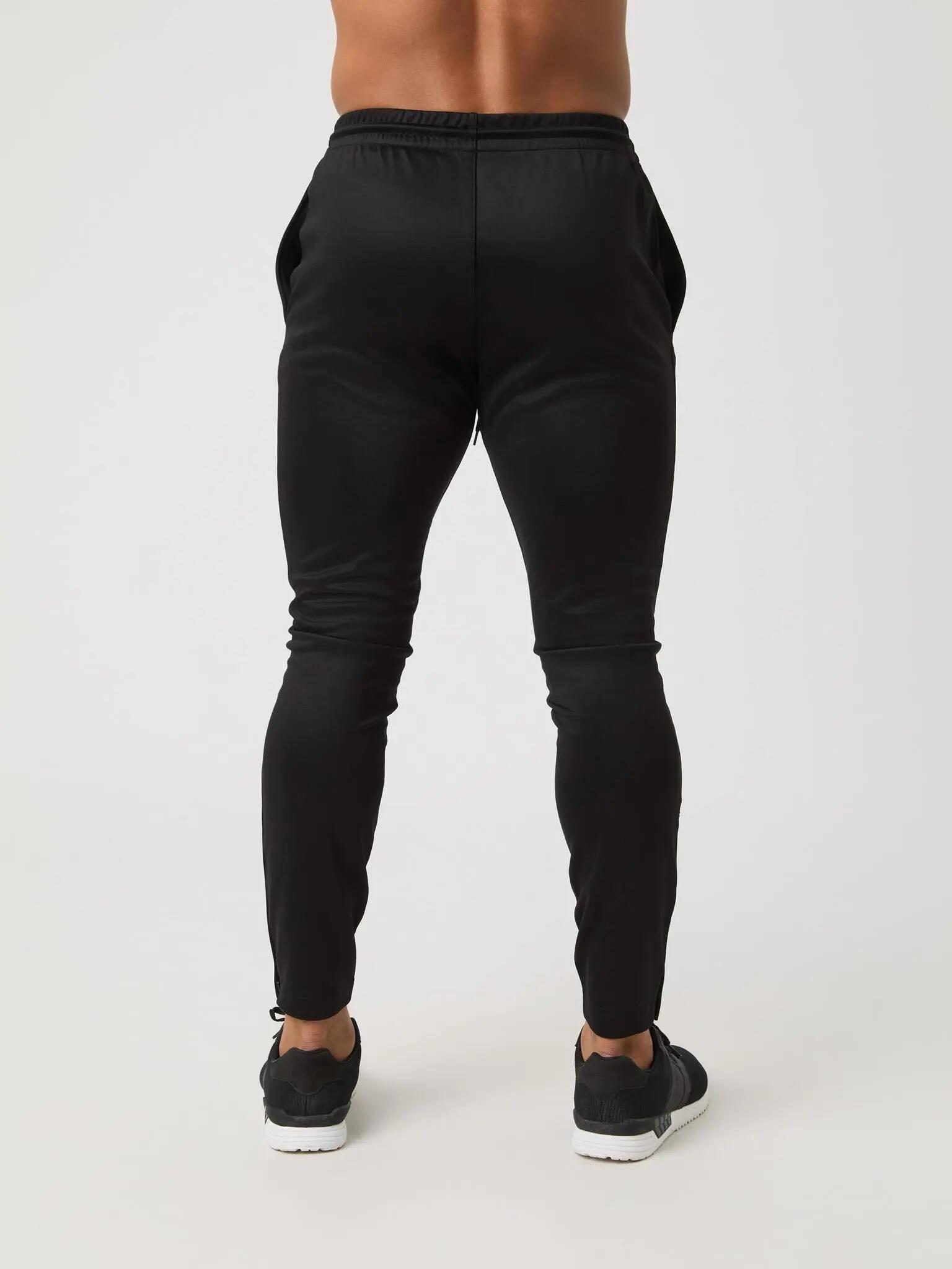 bjorn_borg BORG ESSENTIAL ACTIVE PANTS in poliestere riciclato – BLACK BEAUTY 2/4