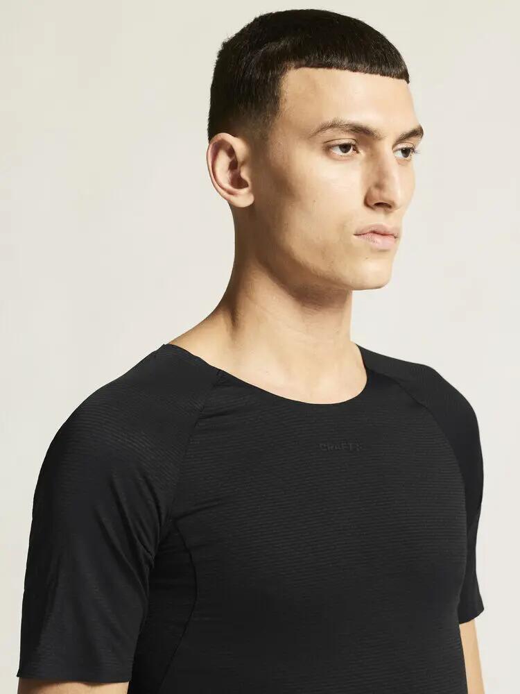 craft Active Nanoweight SS M – t-shirt mesh ultraleve – Black 6/7