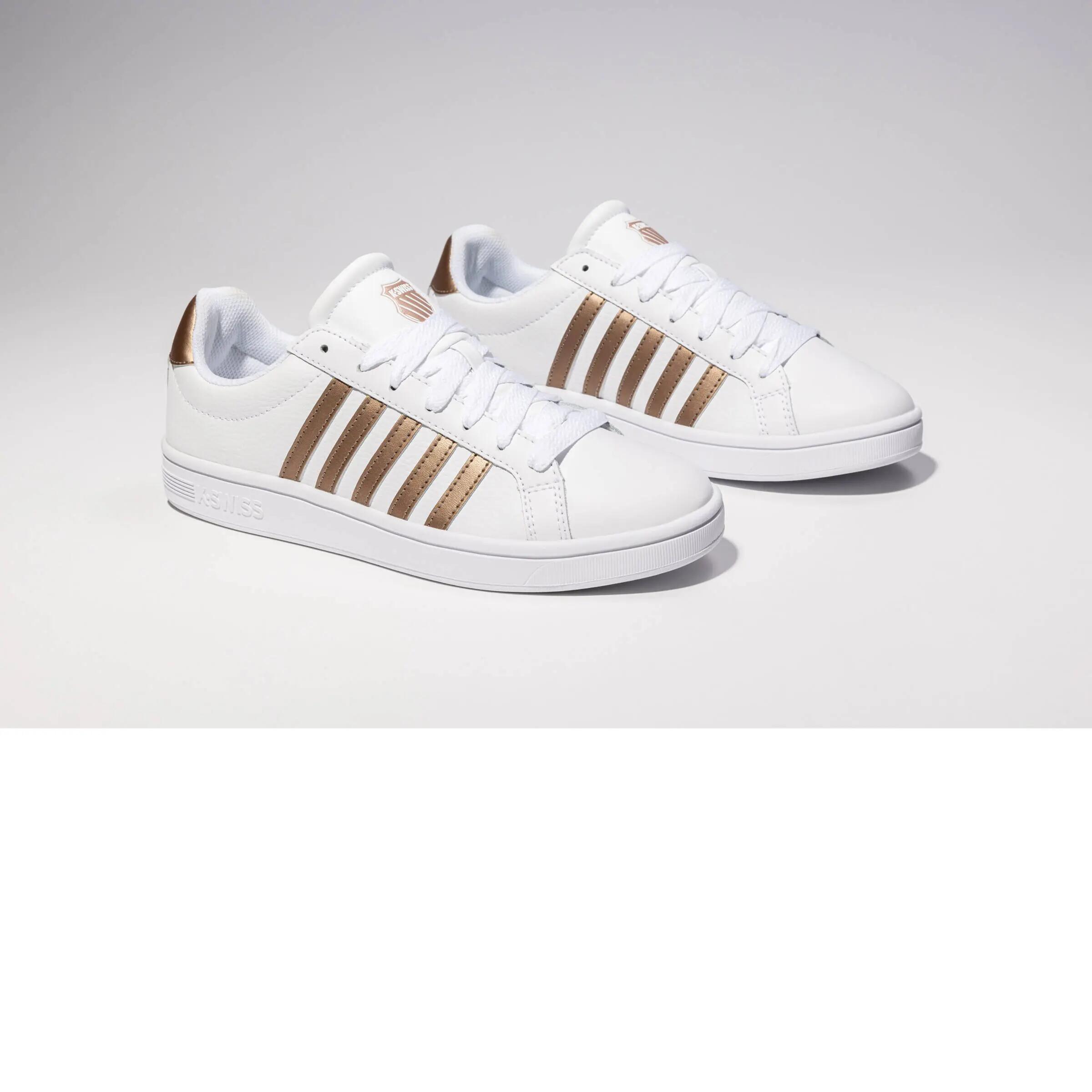 Chaussures K-SWISS Court Tiebreak Low femme, blanc, aspect cuir, lacets 10/15