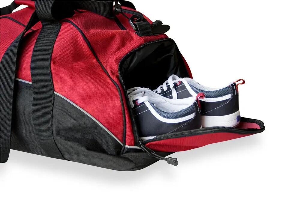clique Sportbag rosso in polyester 600D con tasca per scarpe – red 2/5