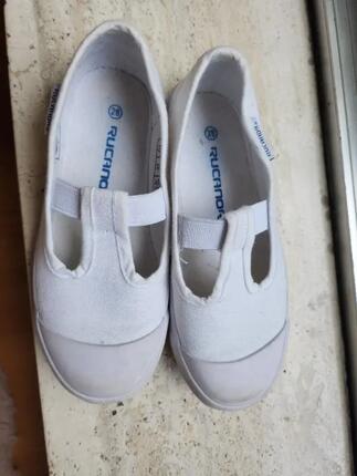 Entre Particuliers - Chaussures de GymnastiqueRUCANOR