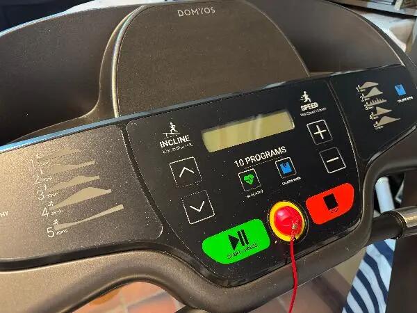Entre Particuliers - Tapis de course T520B - en bon état 2/6