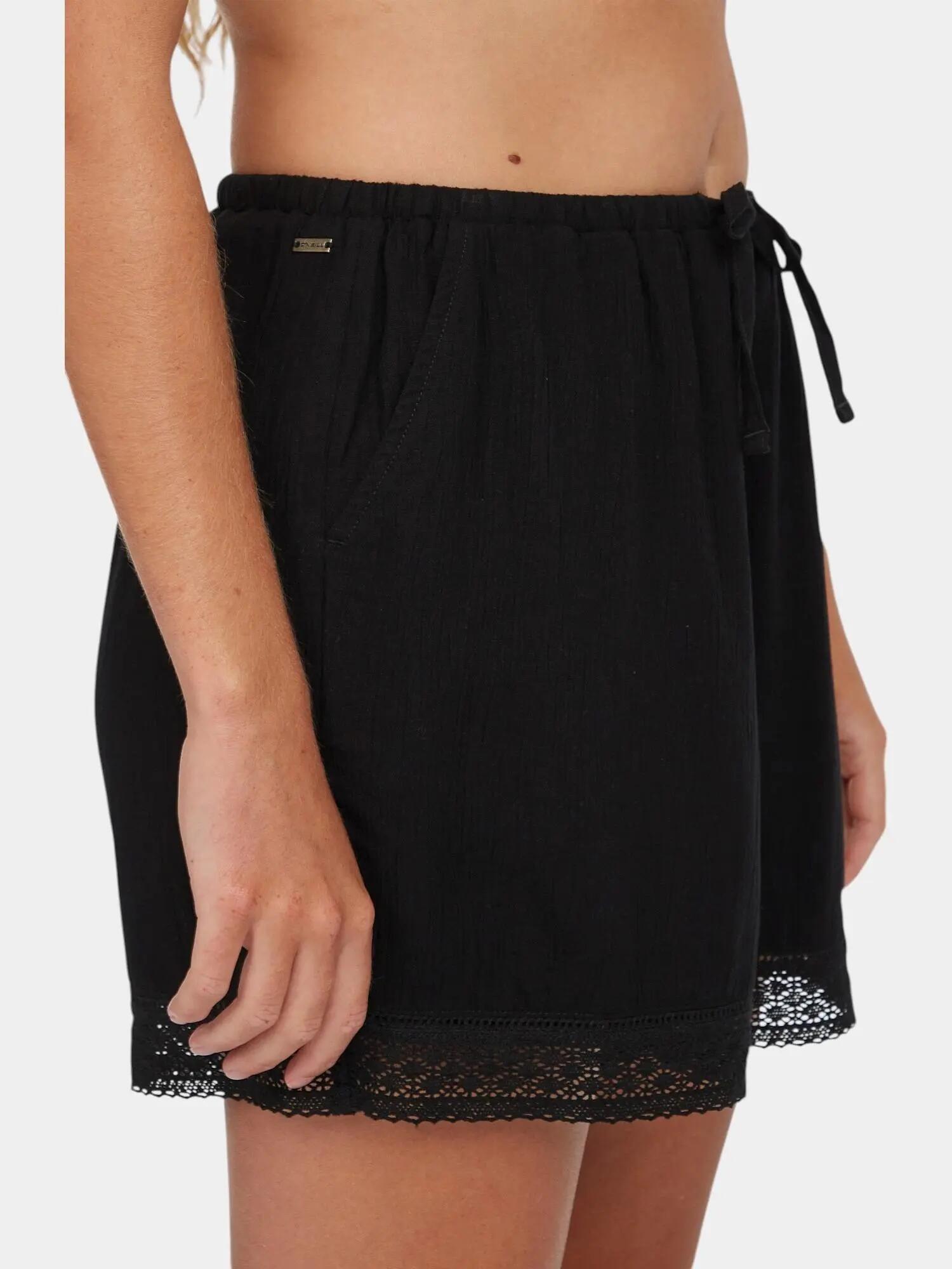 Short femme Essentials Embroidery 2/7