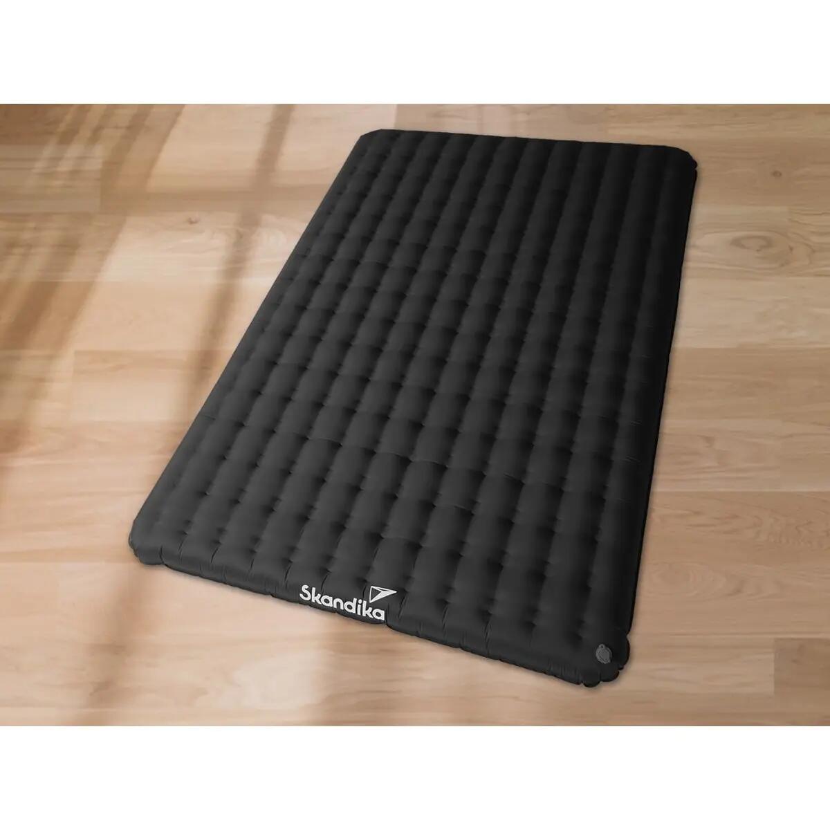 Materac kempingowy dmuchany Elite Air Double, 135 cm, 2-osobowy