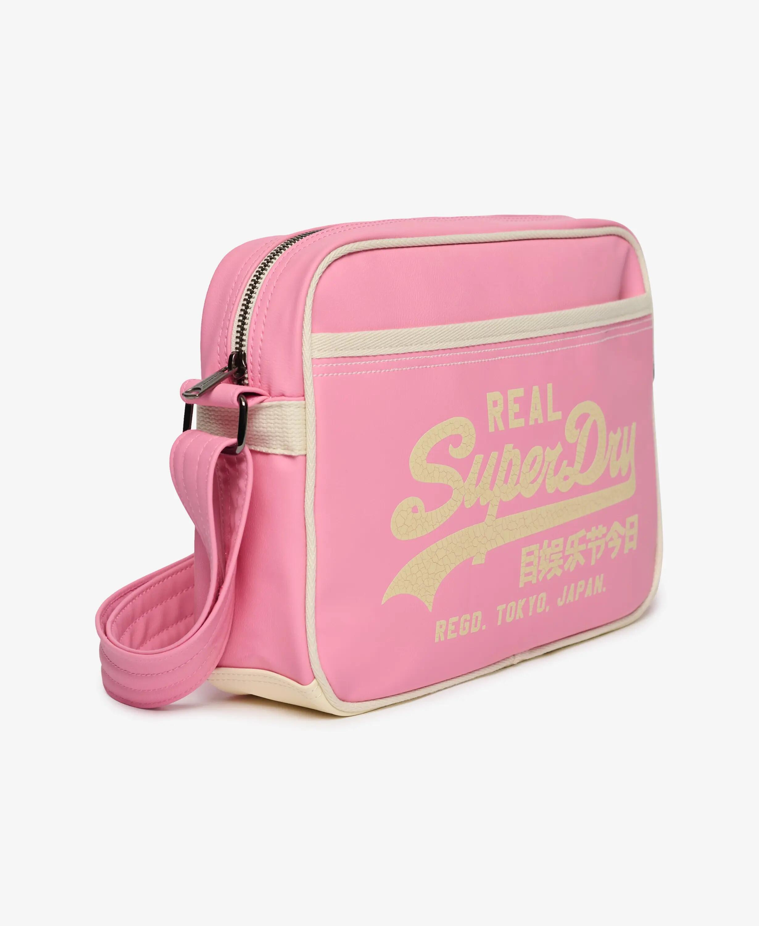 SUPERDRY picture