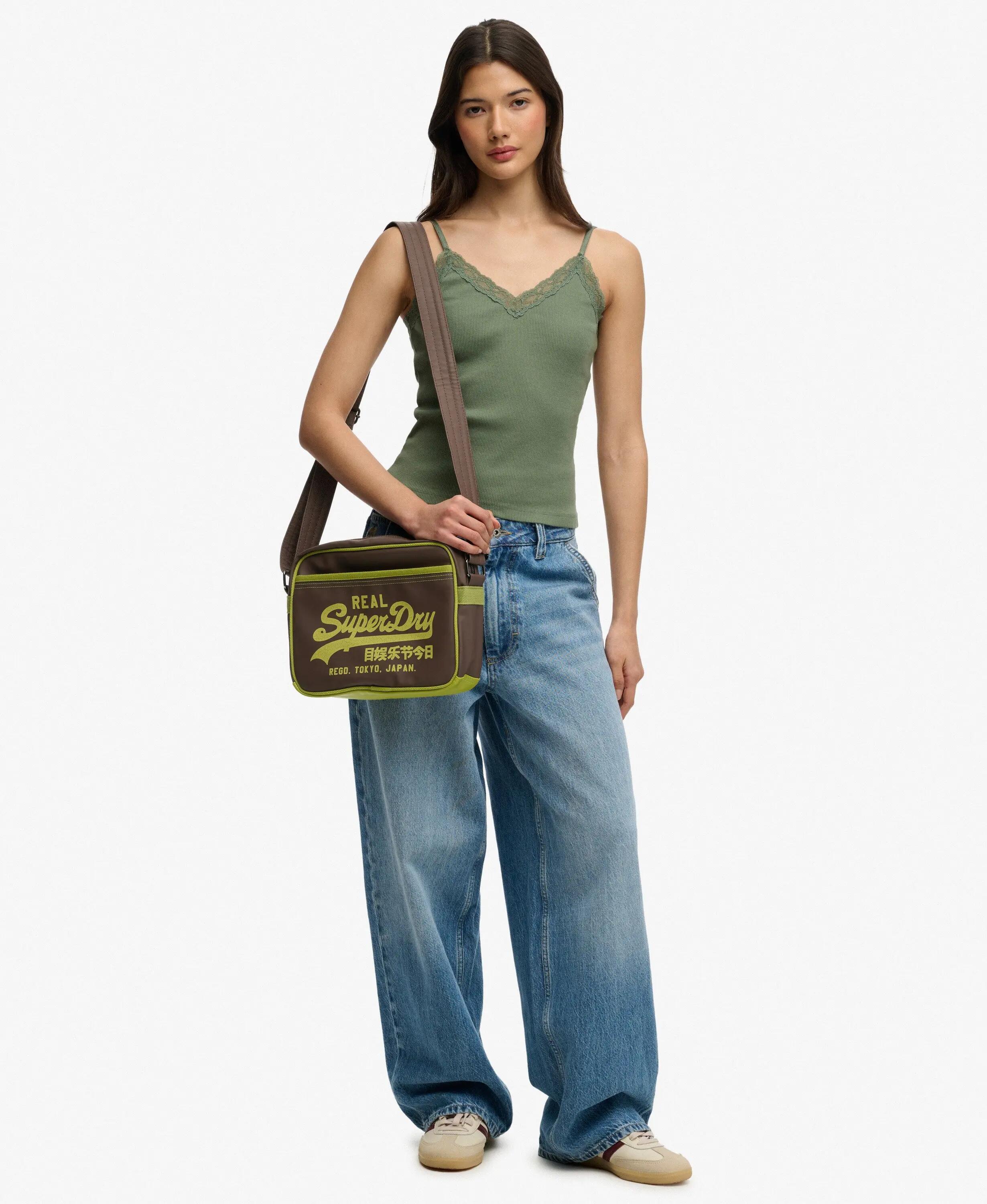 superdry Mini Alumni borsa a tracolla in poliestere – French Roast Brown 5/5