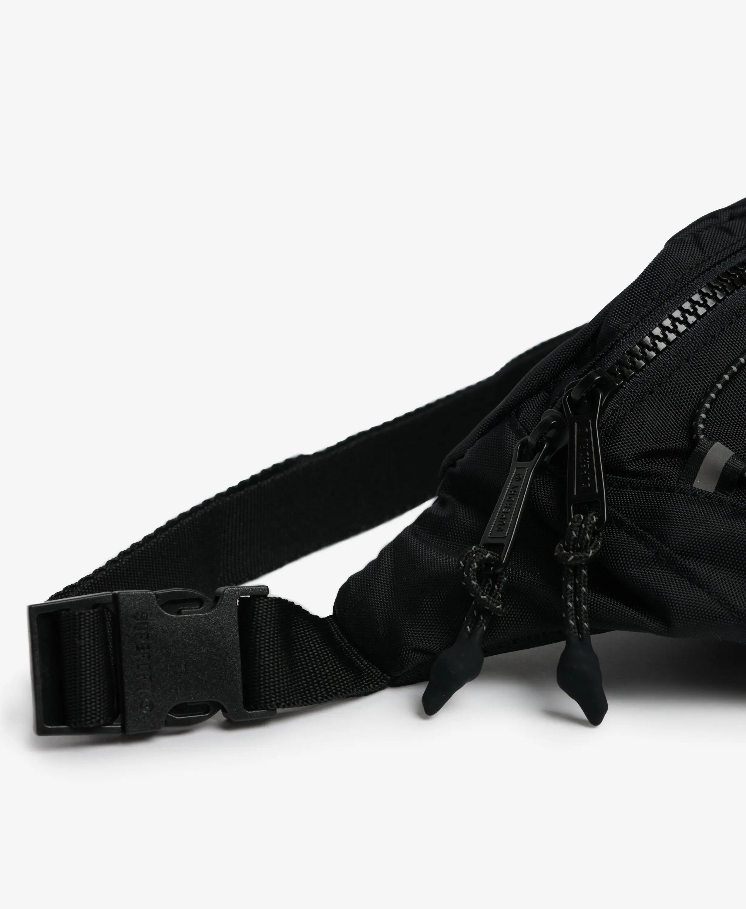 superdry Pochete Outdoor leve com cordão refletor – Black 3/4